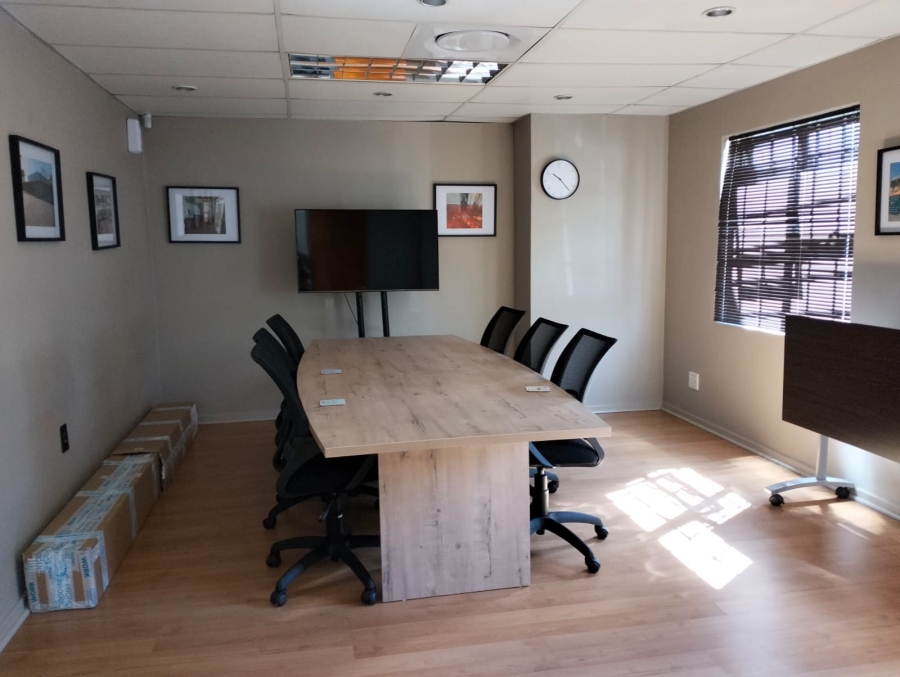 Commercial Property for Sale in Rosenpark Western Cape